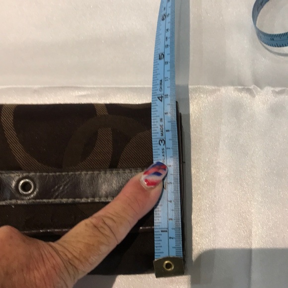 wallet - Picture 12 of 12